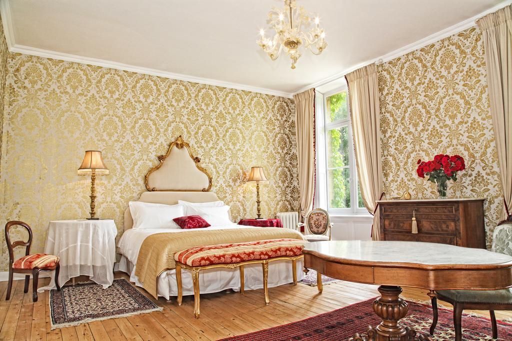 Chateau Lamothe Du Prince Noir - B&B Saint-Sulpice-et-Cameyrac Phòng bức ảnh